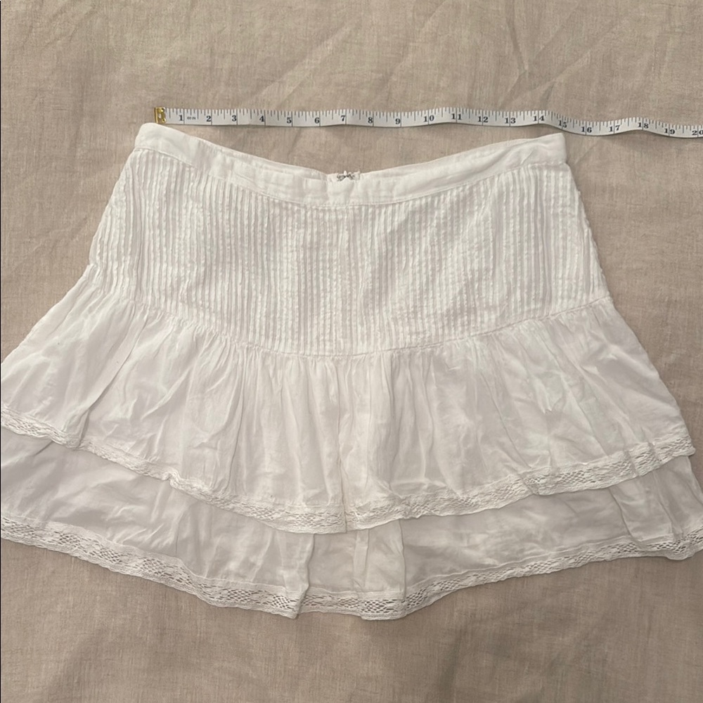 Elegant White Tiered Skirt